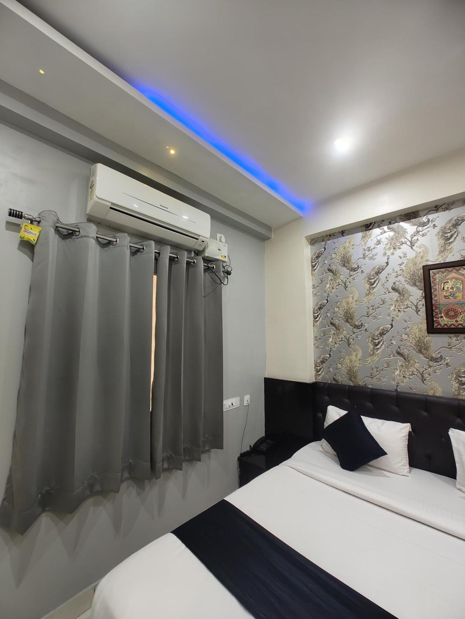 Kondapur  Hotel Grandview מראה חיצוני תמונה